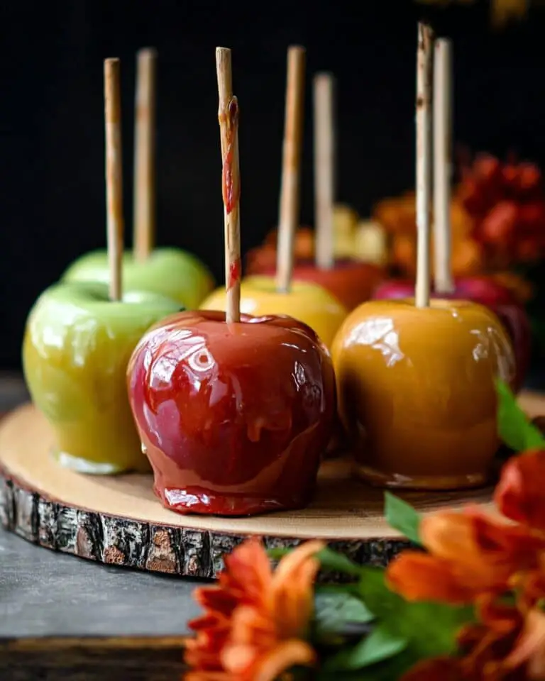 Easy Homemade Caramel Apples Recipe