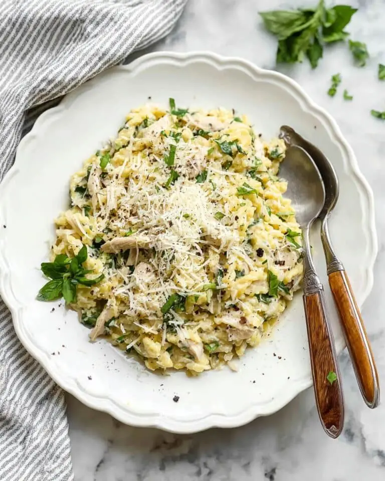 30-Minute Lemon Chicken Orzo Pasta Recipe